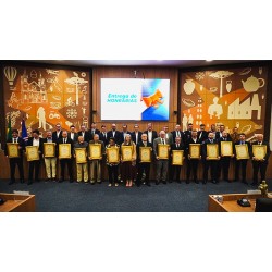 Os Vereadores de C L aprovaram em sessão ordinária seis projetos legislativos